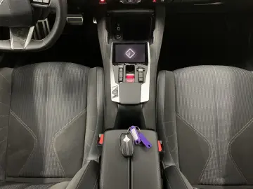 DS DS4 Performance Line  HUD ACC CAM NAV SHZ Apple