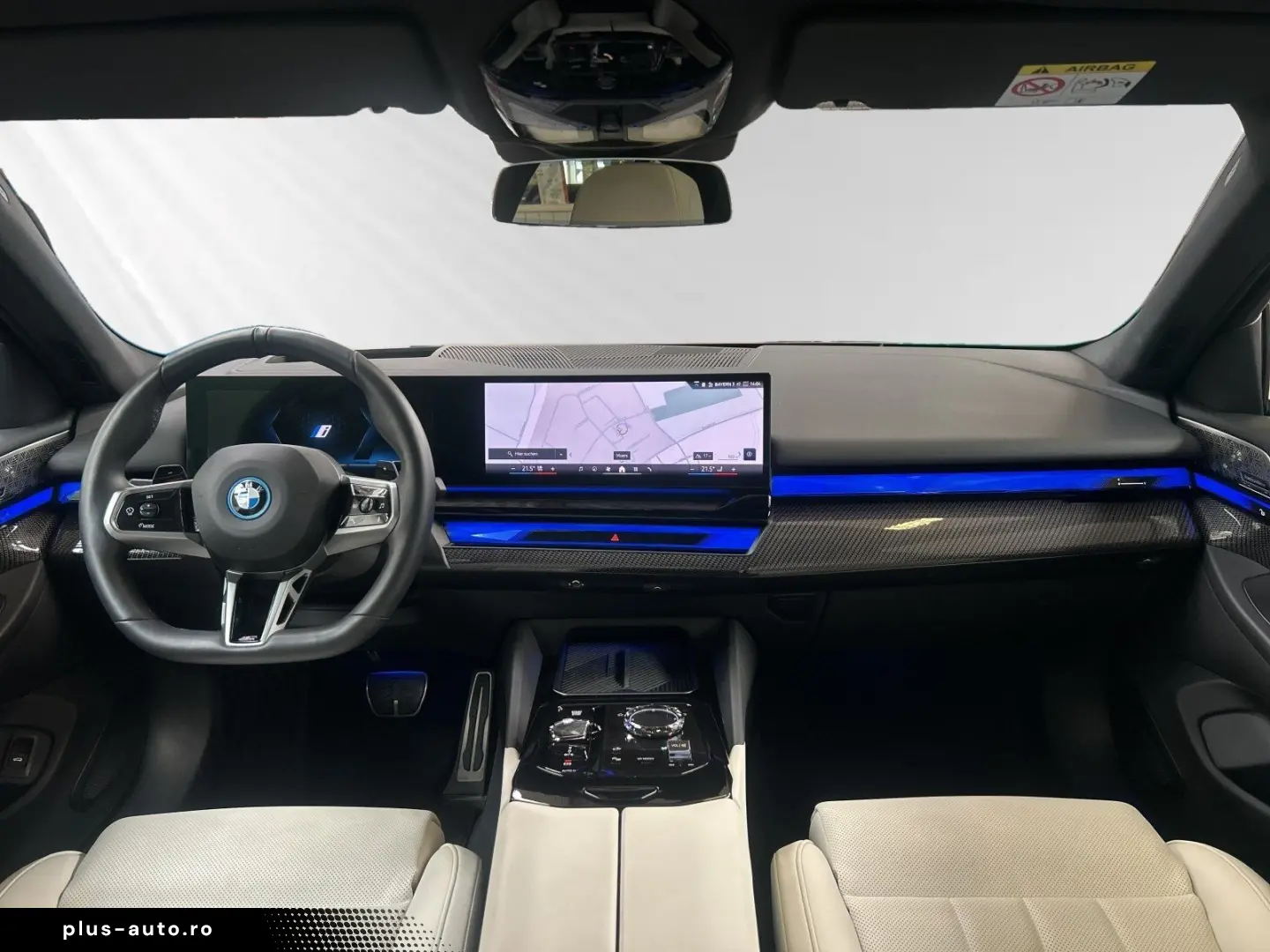 BMW 550e xDrive M Sport Pro AHK Pano 21 LMR