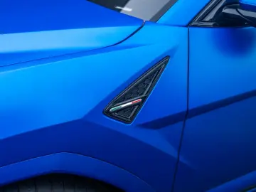 LAMBORGHINI Urus SE   AdPersonam Akra   Lamborghini Nürnberg