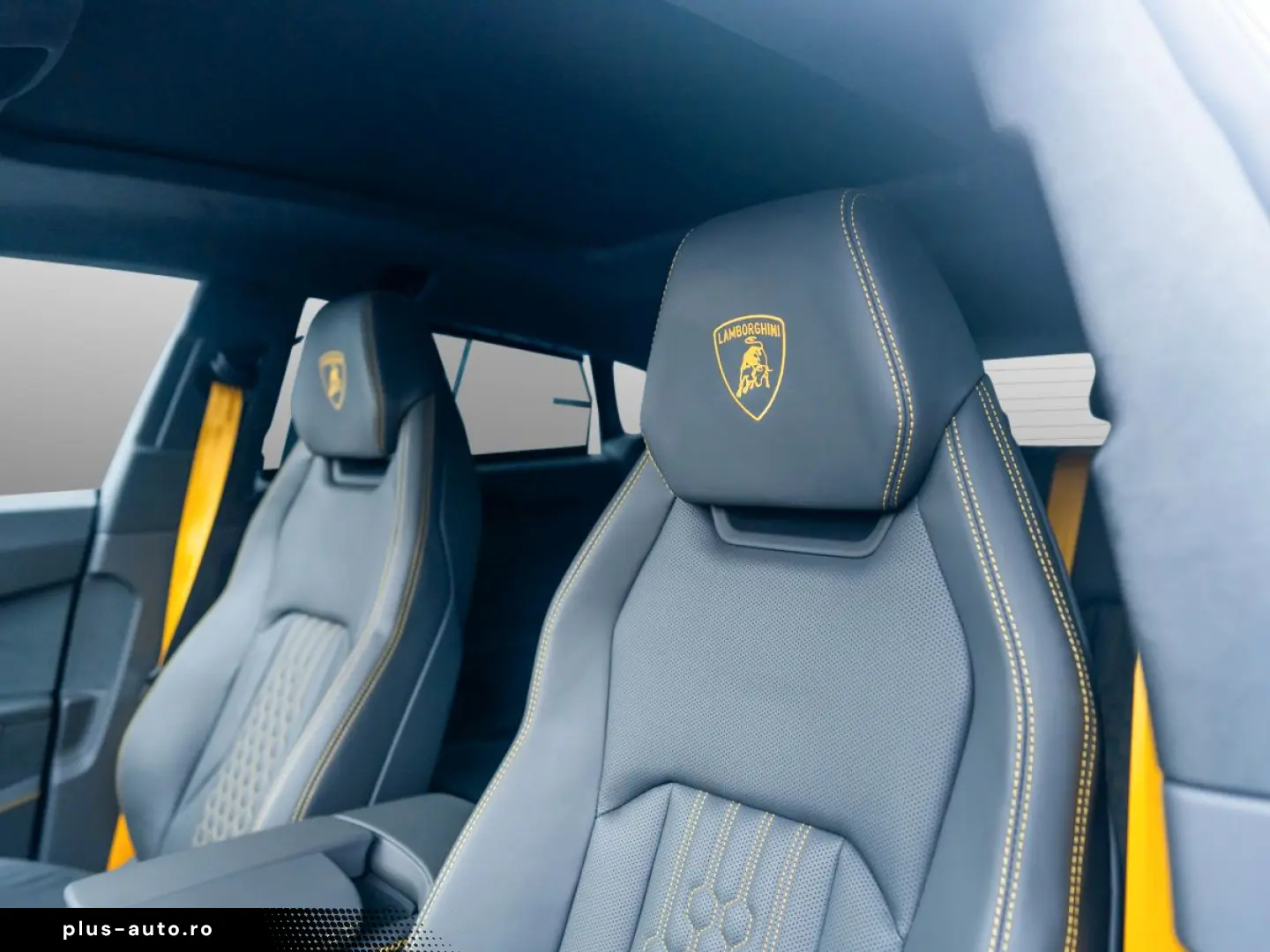 LAMBORGHINI Urus SE   AdPersonam Akra   Lamborghini Nürnberg