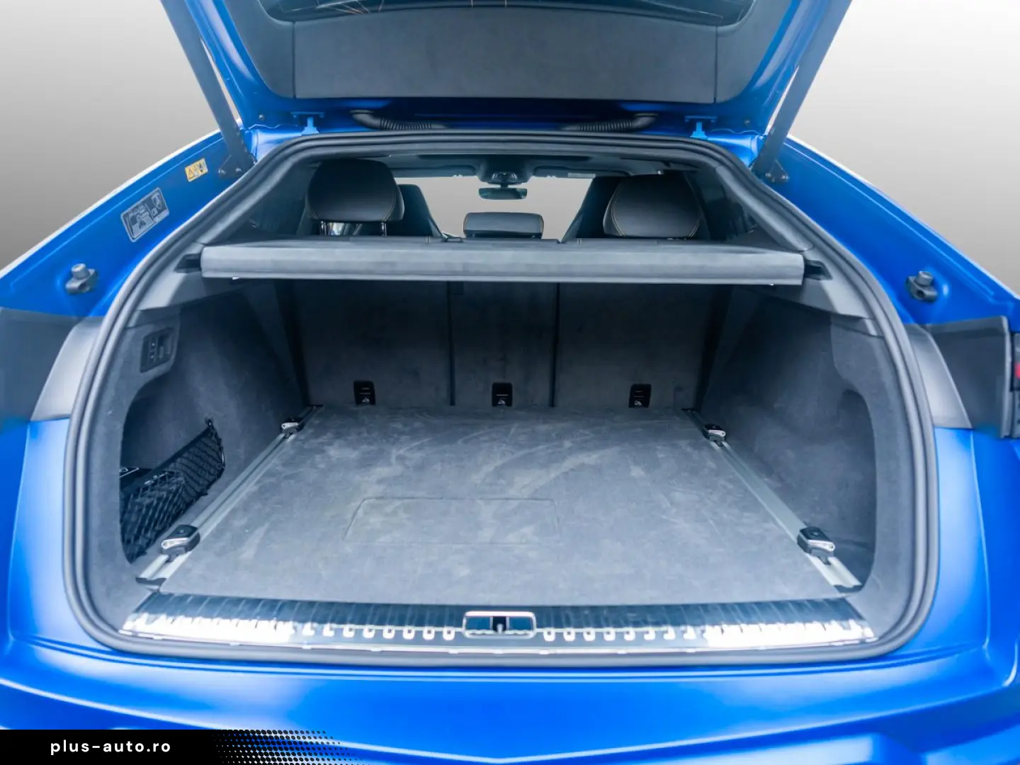 LAMBORGHINI Urus SE   AdPersonam Akra   Lamborghini Nürnberg
