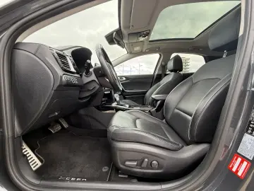 Kia XCeed 1.6 GDI Platinum Plug In Hybrid 2022 141 CP