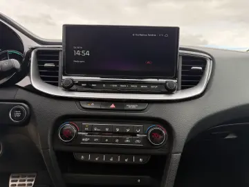 Kia XCeed 1.6 GDI Platinum Plug In Hybrid 2022 141 CP