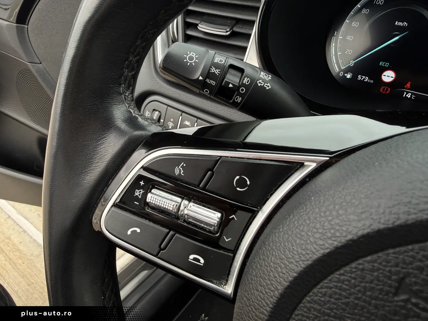 Kia XCeed 1.6 GDI Platinum Plug In Hybrid 2022 141 CP