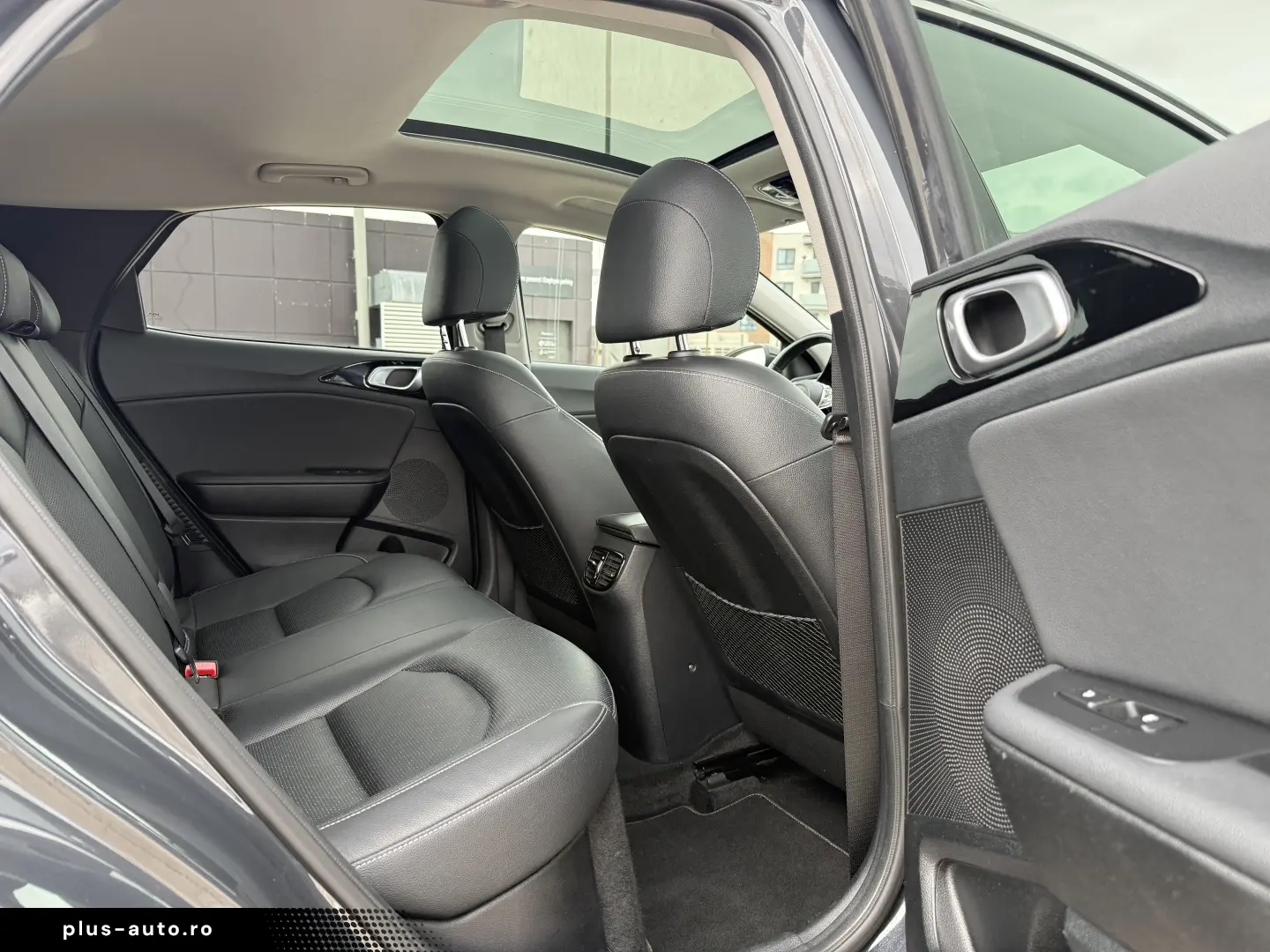 Kia XCeed 1.6 GDI Platinum Plug In Hybrid 2022 141 CP