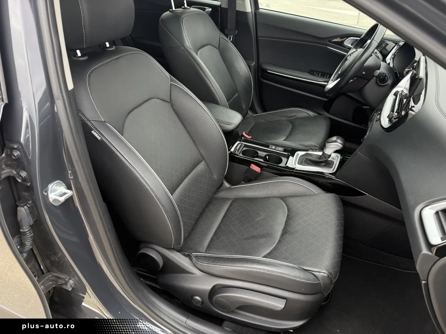 Kia XCeed 1.6 GDI Platinum Plug In Hybrid 2022 141 CP