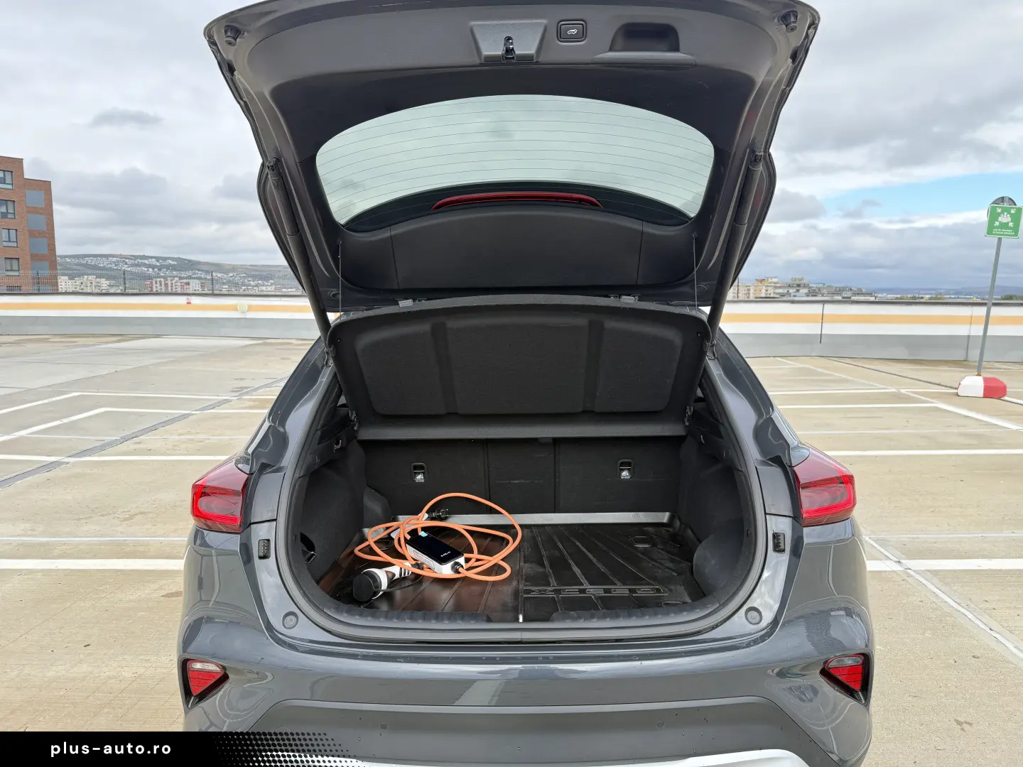 Kia XCeed 1.6 GDI Platinum Plug In Hybrid 2022 141 CP