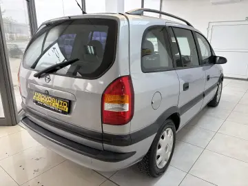 OPEL ZAFIRA  2001