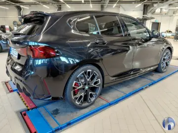 BMW 120i M Sport - Garantie pana 03-2028