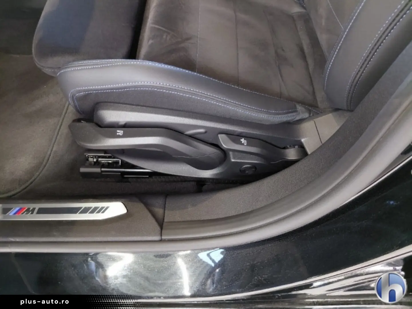 BMW 120i M Sport - Garantie pana 03-2028