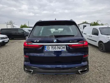Bmw X-7