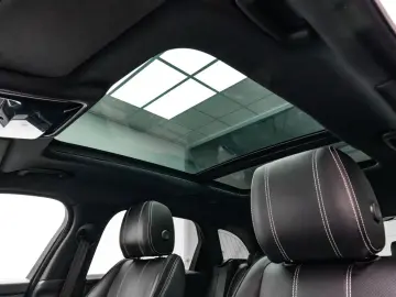 Land-Rover Range-Rover-Velar