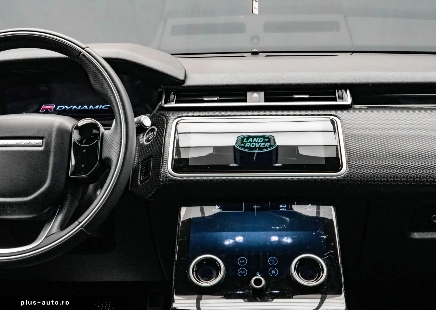 Land-Rover Range-Rover-Velar