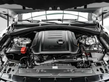Land-Rover Range-Rover-Velar