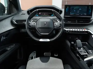 Peugeot 3008 PHEV 300 EAT8 4X4 Allure Pack