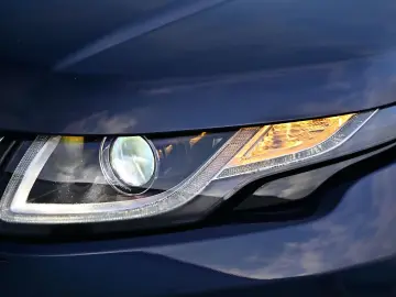 Land-Rover Range-Rover-Evoque