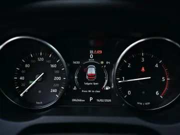 Land-Rover Range-Rover-Evoque