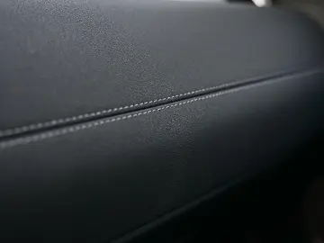 Land-Rover Range-Rover-Evoque