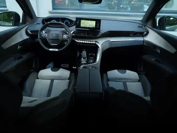 Peugeot 3008 PHEV EAT8 4X4 GT Pack