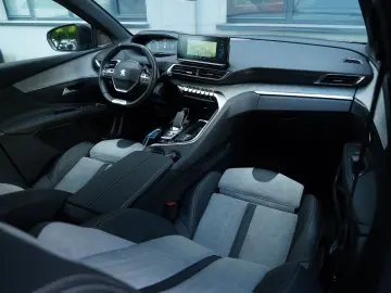 Peugeot 3008 PHEV EAT8 4X4 GT Pack