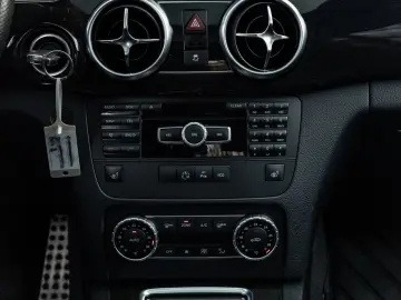 Mercedes-Benz Glk