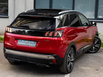 Peugeot 3008 PHEV EAT8 4X4 GT Pack