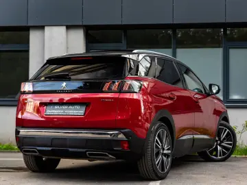 Peugeot 3008 PHEV EAT8 4X4 GT Pack