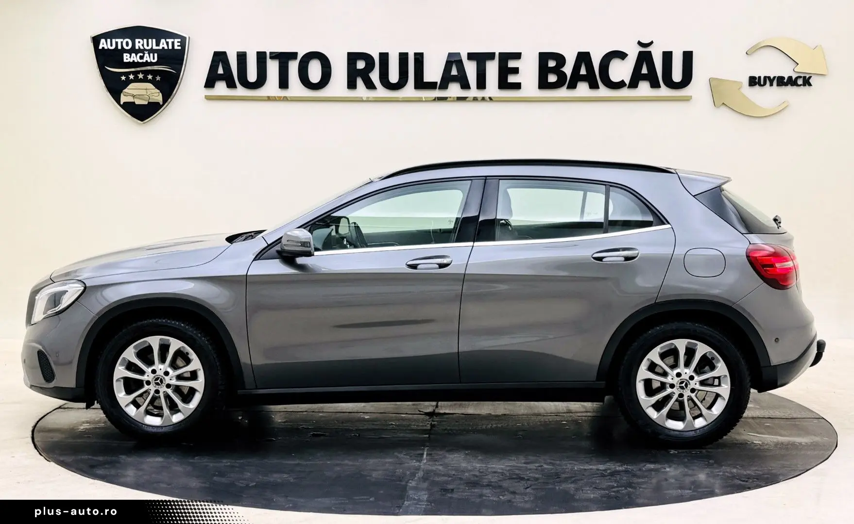 Mercedes-Benz GLA200 1.6 Benzina 156CP 2017 10 Euro 6