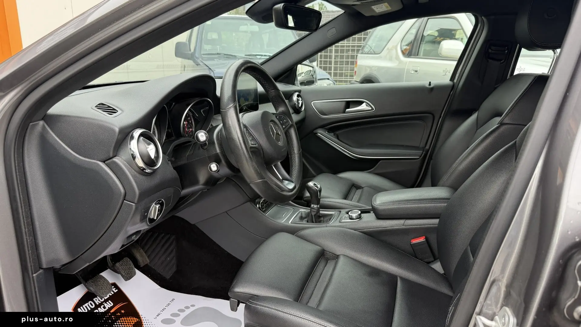Mercedes-Benz GLA200 1.6 Benzina 156CP 2017 10 Euro 6