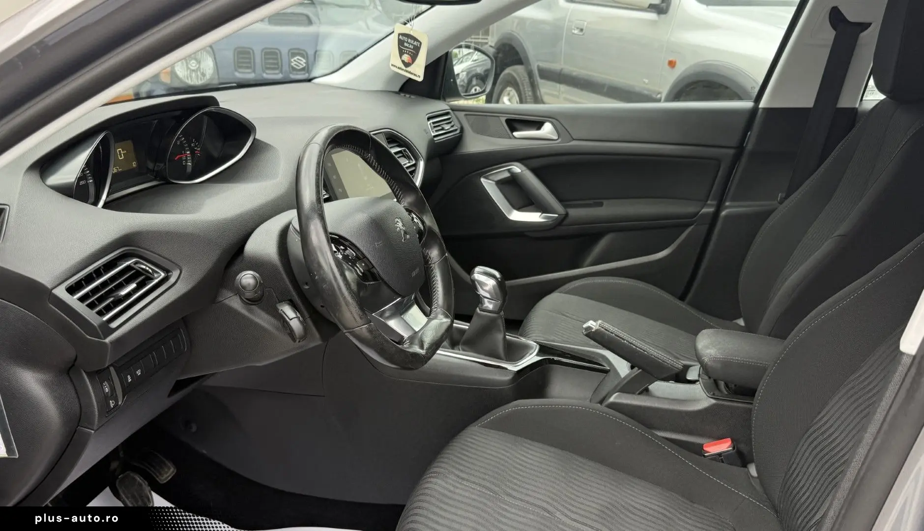 Peugeot 308 1.2 Benzina 110CP 2015 Euro 6