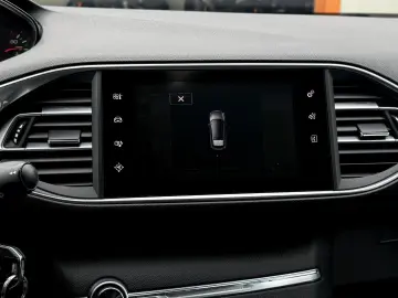 Peugeot 308 1.2 Benzina 110CP 2015 Euro 6