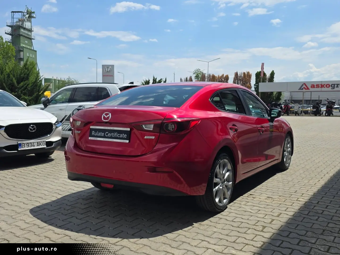 Mazda 3 - 2.0 Revolution