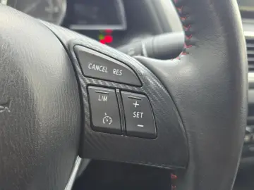 Mazda 3 - 2.0 Revolution