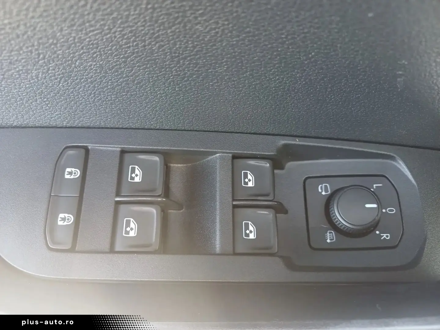 Skoda Karoq 2.0 TDI 4x4 DSG Style 150 CP