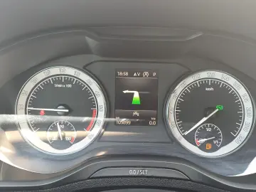 Skoda Karoq 2.0 TDI 4x4 DSG Style 150 CP