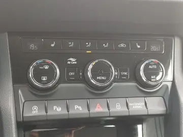 Skoda Karoq 2.0 TDI 4x4 DSG Style 150 CP
