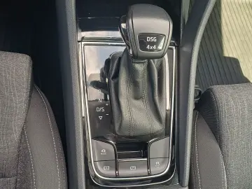 Skoda Karoq 2.0 TDI 4x4 DSG Style 150 CP