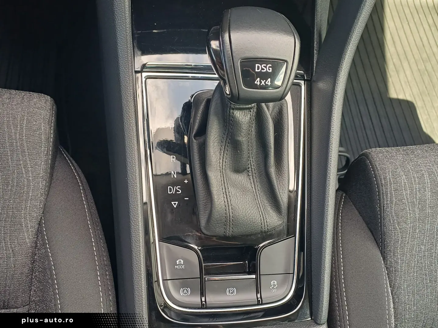 Skoda Karoq 2.0 TDI 4x4 DSG Style 150 CP