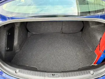 MAZDA 3 1.6 DIESEL 6 1 trepte