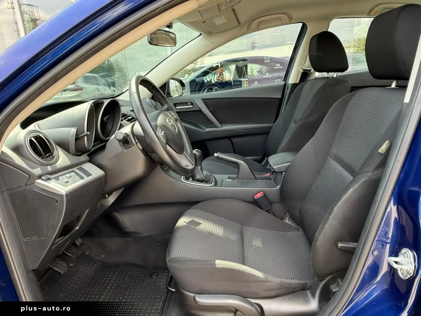 MAZDA 3 1.6 DIESEL 6 1 trepte