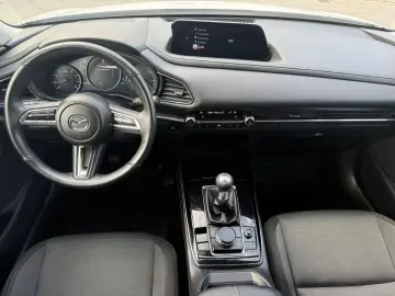 Mazda CX-30 e-Skyactiv-G122 Plus MT