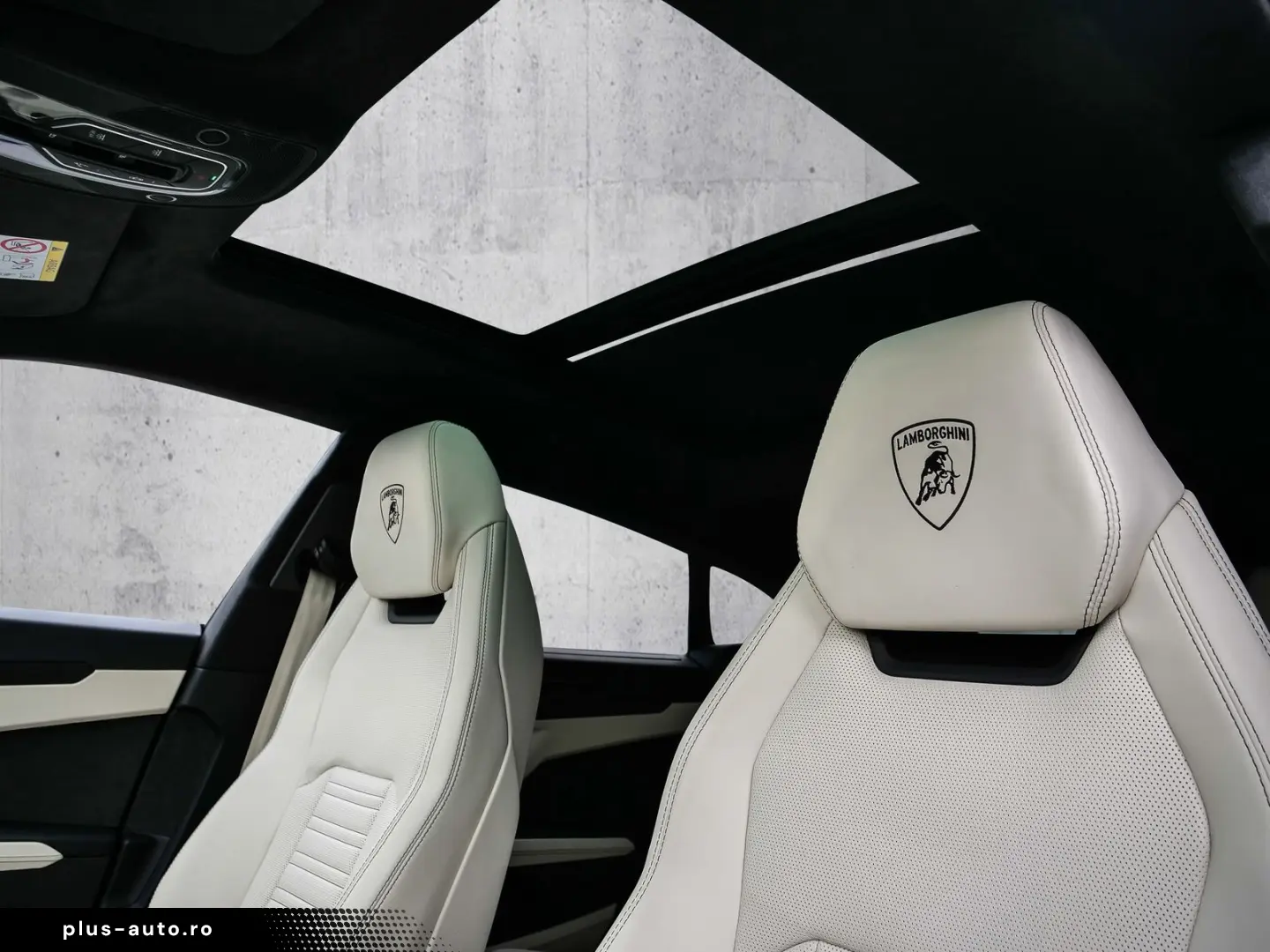 LAMBORGHINI Urus SE Verde Hydra  Panoramic Roof