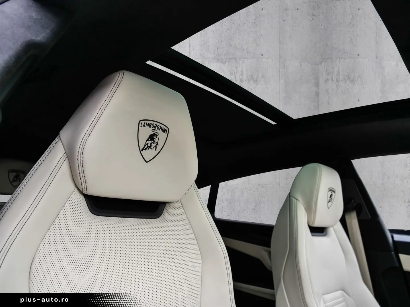 LAMBORGHINI Urus SE Verde Hydra  Panoramic Roof