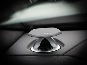 LAMBORGHINI Urus SE Verde Hydra  Panoramic Roof