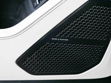 LAMBORGHINI Urus SE Verde Hydra  Panoramic Roof