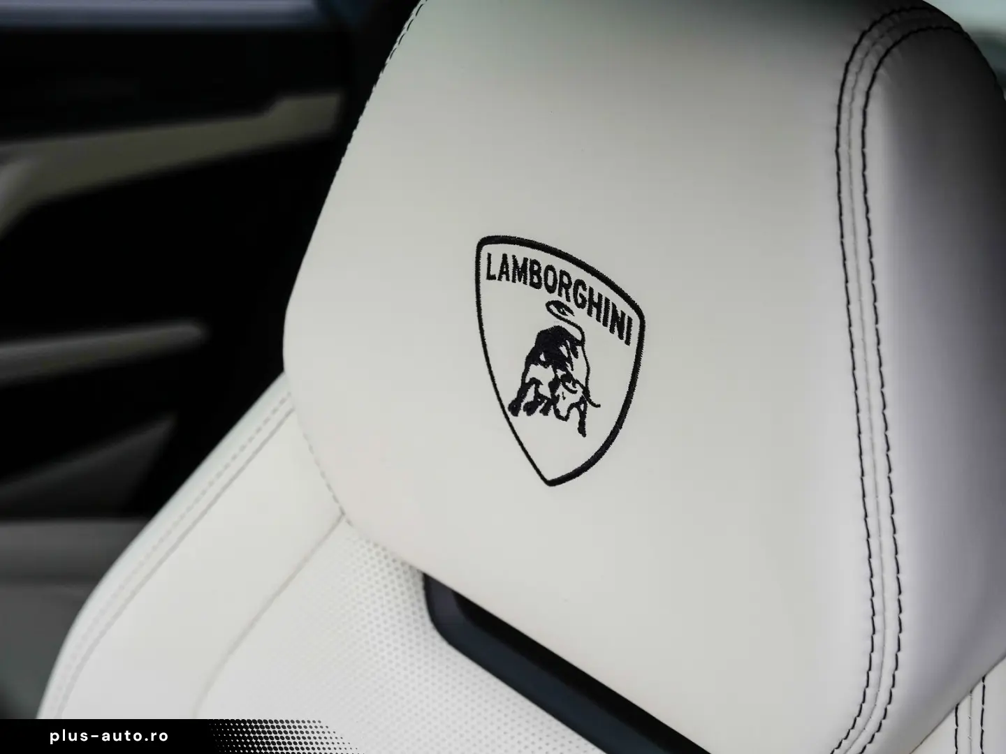 LAMBORGHINI Urus SE Verde Hydra  Panoramic Roof