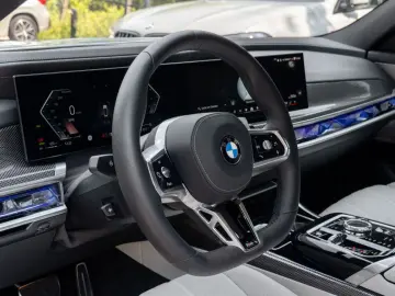 BMW 740d xDrive M SPORT.SOFTC.SKY.MASSAGE.AHK.5 100