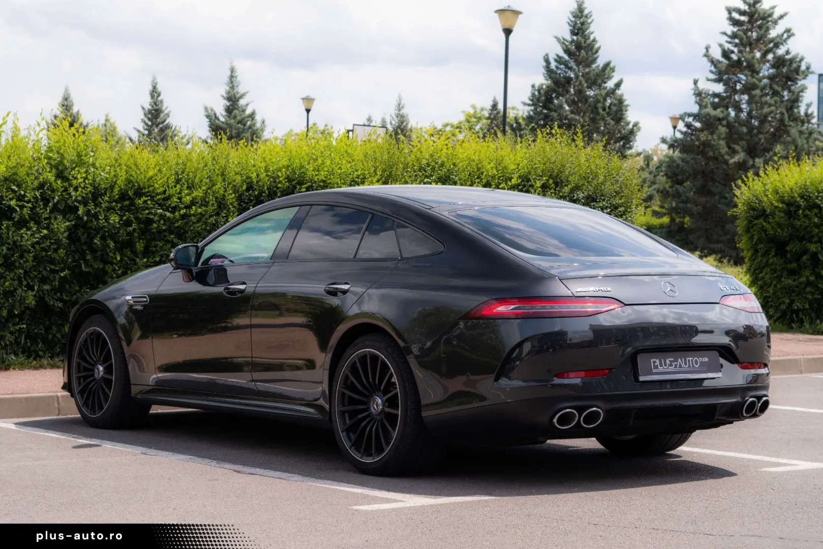 MERCEDES-BENZ AMG GT 43 4Matic