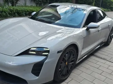 PORSCHE Taycan GTS ALU2 Auto Memory
