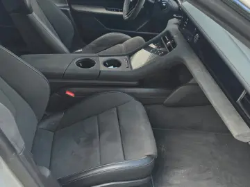 PORSCHE Taycan GTS ALU2 Auto Memory
